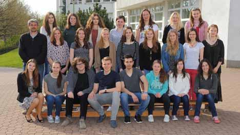 BF - Franck Ferlay Eva Clara Atcheson, Michaela Bakešová, Gabriela Čevelová, Petra Dohnalová, Anna Drápelová, Roman Dudys, Anna Dujíčková, Petr Gerneš, Marius Iustin Grossu, Beatrice Křížová, Ondřej