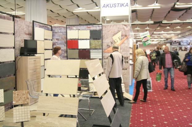 Koncentrácia vystavovateľov, odborníkov z oblasti stavebníctva a členov vlády na Stretnutí lídrov slovenského stavebníctva vyvolala záujem zo strany médií o získanie materiálu do vysielania k témam,