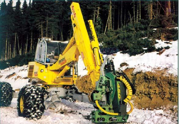 7 MENZI MUCK KOMBINOVANÝ PODVOZEK Do této kategorie patří harvestor firmy Menzi Muck(Obr.16, Obr.