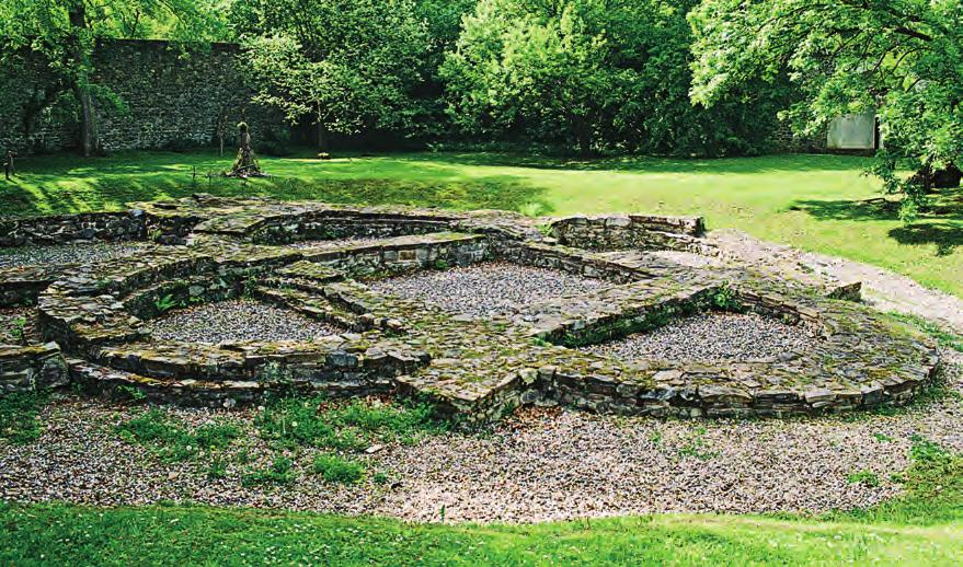 Pozůstatky kostela sv. Kříže (tetrakoncha, Sázava bývalý klášter, 2. polovina 11.