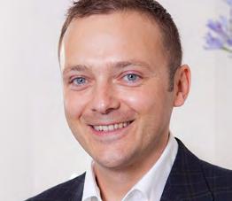 com Slovenské účtovníctvo a IFRS Ľudmila Buzgová lbuzgova@deloittece.