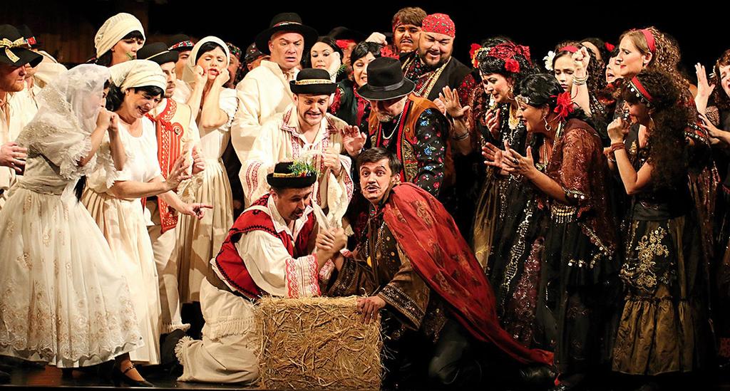 operetu,,cikánský baron od Johana