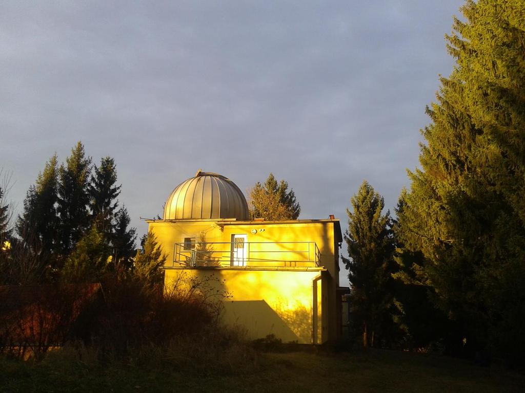 Hvězdárna F.