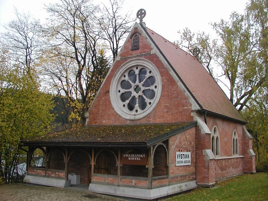 ANGLIKÁNSKÝ KOSTEL Foto: Viktor Marčuk Anglikánský kostel je pozdním dílem londýnského architekta Williama Burgese. 49.974413 12.