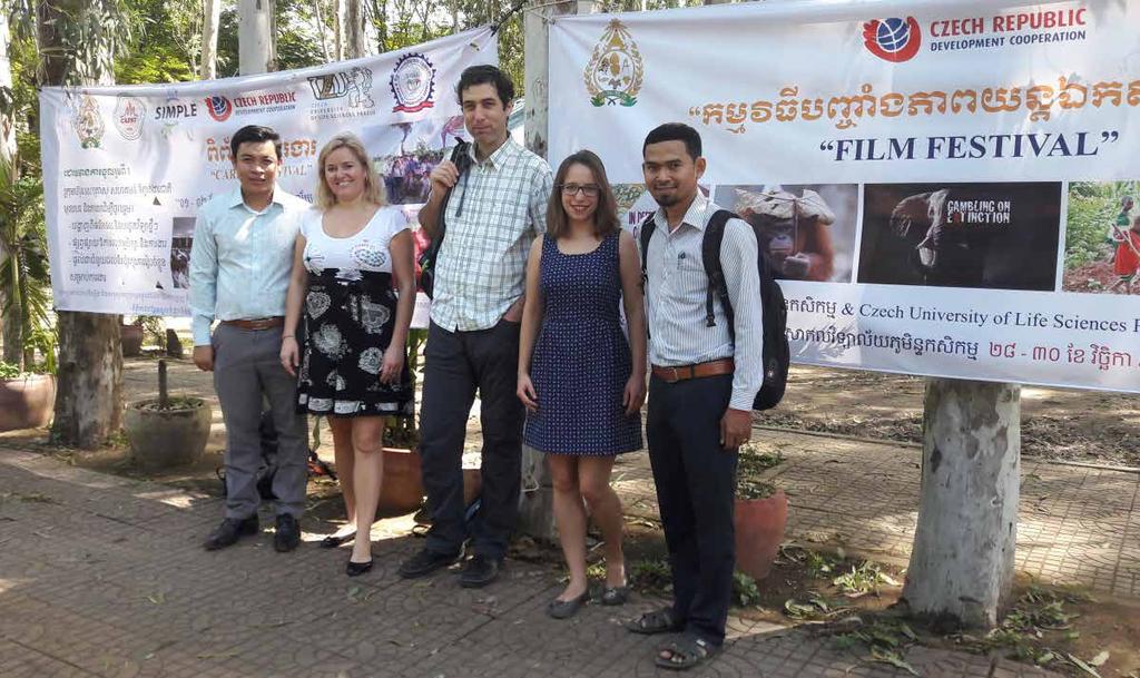AKTUALITY Aktuality ZAHRANIČÍ Filmový festival a Kariérní dny v Kambodži Díky spolupráci s Fakultou tropického zemědělství ČZU se na Royal University of Agriculture (RUA) v Kambodži v posledních