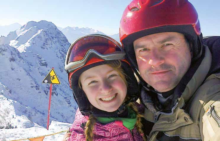 8 ROZHOVOR FRÝDECKOMÍSTECK Ý Přeji čtenářům, aby až se ohlédnou za letošním rokem, poděkovali Bohu, že jej mohli dobře a požehnaně prožít Se svou dcerou na lyžovačce v Alpách Jáhen Českobratrské