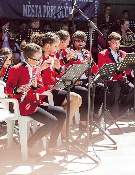 6 AKCE V ŽELEZNOHORSKÉM REGIONU 6 AKCE V ŽELEZNOHORSKÉM REGIONU Tradiční nedělní trhy Festival Dětské sbory zpívají s choltickým vodníkem YESbořice Přelouč Tradiční nedělní trhy Trhy budou probíhat