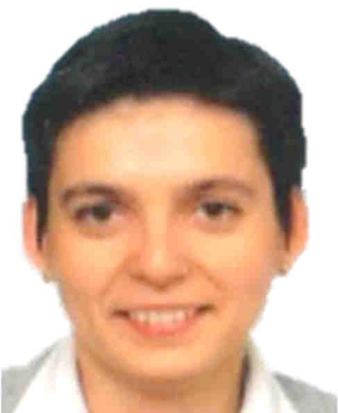 Kdo je kdo a jak oslovovat Nejvyšší představitelkou naší školy je ředitelka ústavu, paní doc. PhDr. Dagmar Kalátová, PhD., mim. prof.