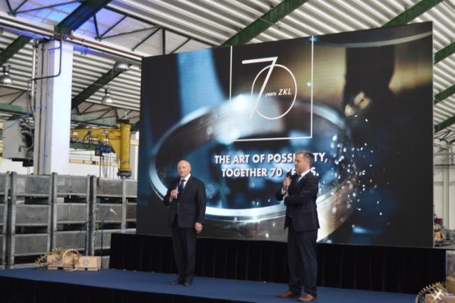 Významné události a investice V roce 2017 oslavil koncern ZKL významné výročí, a to 70. let od zahájení výroby ložisek v brněnském závodě.