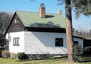 Když se budeme brát na Staroměstské radnici, to bude jízlivých řečí. Atak nás oddali vkřemžinanárodním výboru, vzpomínala.