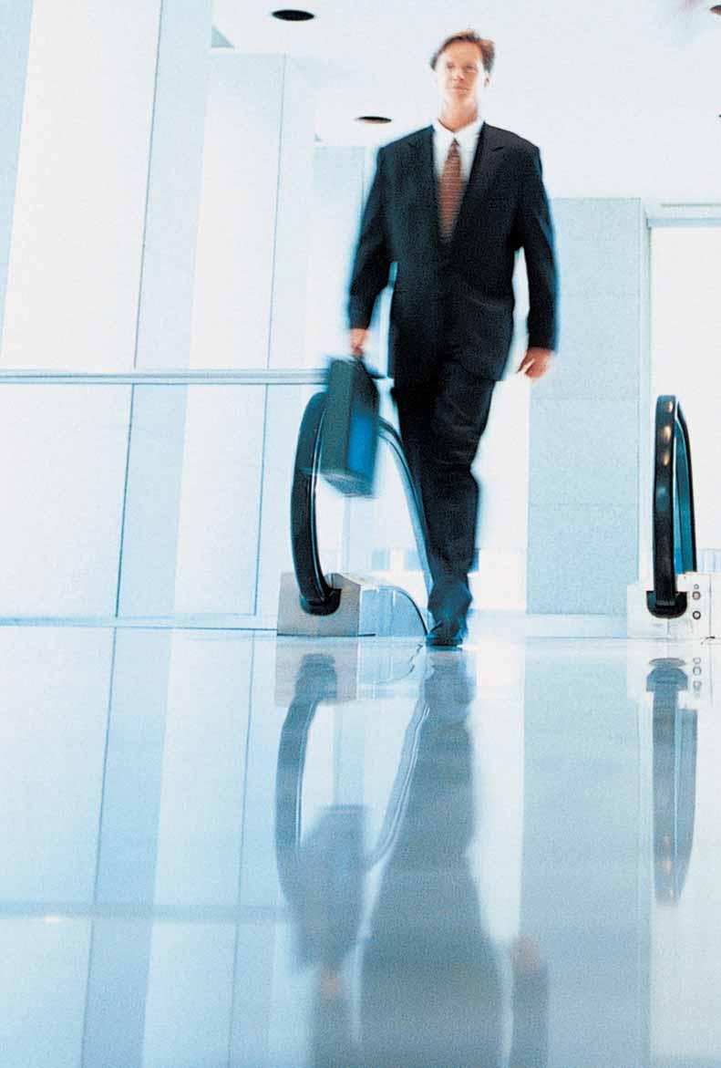 001. Skladování použitého jaderného paliva Sklad použitého jaderného paliva v Jaderné elektrárně Dukovany Významným krokem bylo zahájení stavby nového skladu použitého paliva.