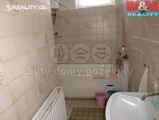 410 m 2 užitné plochy Kategorie rodinný dům (před rekonstrukcí) Datum 16.8.