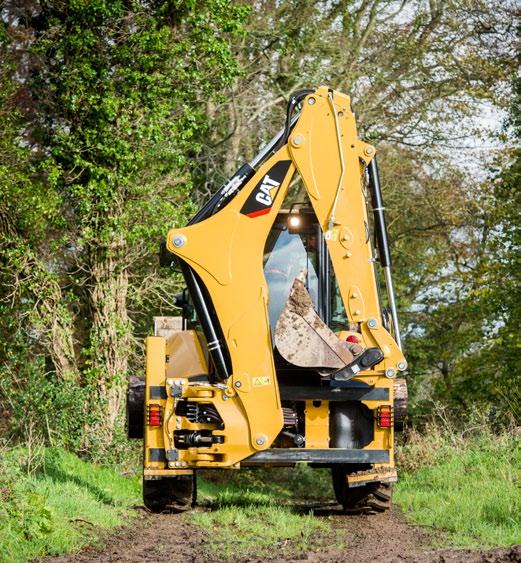 Zásluhou spojení všestranné využitelnosti, vysoké vylamovací síly a ovladatelnosti hydraulického systému se sdílením průtoku je stroj 432F2 schopen poskytovat vysokou úroveň produktivity s