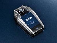 VNITŘNÍ A VNĚJŠÍ FUNKČNÍ VYBAVENÍ. Výbava 34 35 Objevte více s novou aplikací BMW BROCHURES. Nyní k dispozici pro váš chytrý telefon a tablet. Sériová výbava.