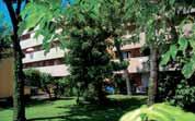 LIGNANO Villaggio GIARDINO 900 m od pláže bazén TV zahrada, terasa Poloha: