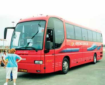 AUTOBUSOVÁ DOPRAVA DO ITÁLIE A CHORVATSKA Kyvadlová autobusová doprava je zajišťována v několika trasách z celého území ČR klimatizovanými autobusy vybavenými ledničkou, videem, kávovarem, některé z