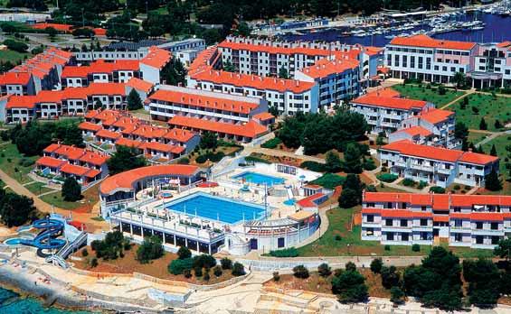 990 polopenze Apartmány PUNTA VERUDELA *** PULA-VERUDELA kvalitní ubytování za přijatelnou cenu vhodné pro rodiny s dětmi bohatý kulturní a sportovní program Apartmán pro 5 osob = 30-40 m 2, ložnice