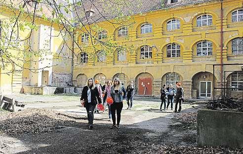 2 18. května 2018 Litoměřicko Cestou po ztracených zákoutích Netradiční prohlídka pevnosti ukazuje téměř zapomenutou historii.