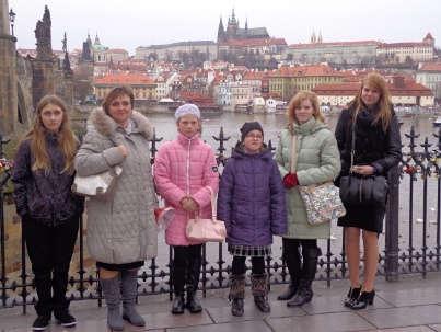 pro nadaci Malý Noe v Předmostí Divadlo Járy Cimrmana České nebe (Moravské divadlo Olomouc); dar nadace Malý Noe společný víkend na Stanovnici LISTOPAD