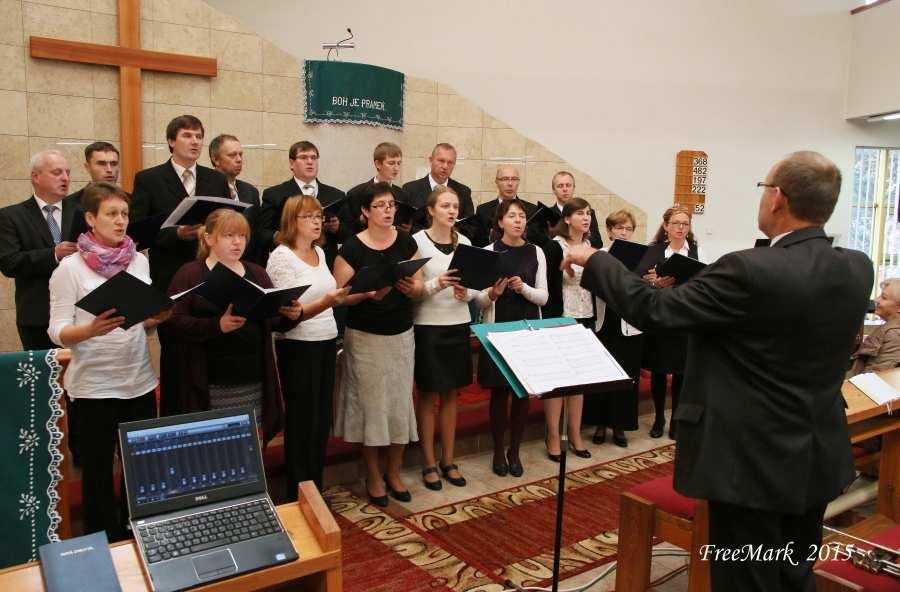 Slovensku. Účastnil se setkání věřících z celého Těšínska v Bohumíně a pak v Ostravě, která organizoval pastor Vladislav Santarius.