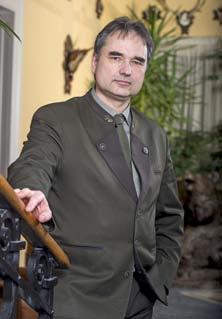 Opletal sa vtedy vyjadril v tom zmysle, že pokud ministr nabídku přijme a smlouvu uzavře, přivodí největší neštěstí, které kdy mohlo státní lesy na Slovensku a Podkarpatské Rusi postihnout.