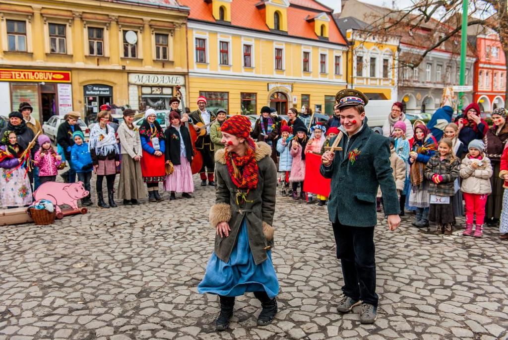 Připravované mezinárodní akce a projekty: Mezinárodní projekt na Slovensku (LDO ZUŠ Jaroměř a ZUŠ Topol čany) koncertní zájezd smyčcového souboru MUSICA SPORCKA do Německa spolupořádání Slovinských