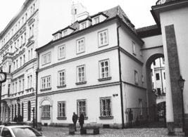 OLDŘICH LOMECKÝ (starosta, TOP 09) Ostuda se zatýkáním na radnici kvůli úplatkům (centrála proti organizovanému zločinu) jde za ním.