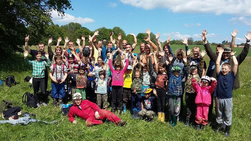 vyrážejí do přírody a mohou se tak s dětmi podělit o všechny jejich zážitky hned na místě. Již teď se velmi těšíme na další společné zážitky a dobrodružství, která jsou ještě před námi.