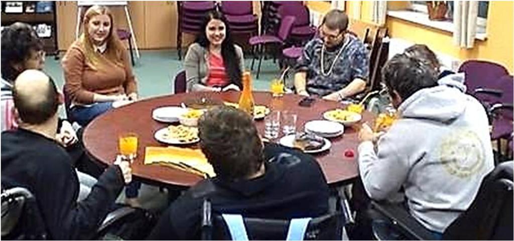 Po několika společných setkáních v Bráně vznikl dobrý nápad realizace brožury s názvem Průvodce Od seznámení k partnerství.