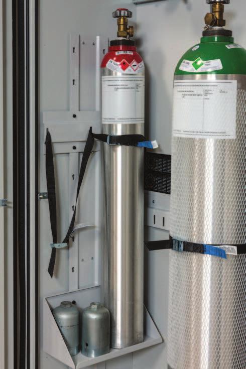 G-ULTIMATE-90 140/120/90/60 cm Schválené skladování tlakových lahví na plyn na pracovištích zkouška ohněm (typový test) v souladu s normou EN 14470-2 odolnost proti ohni 90 minut, certifikace GS,