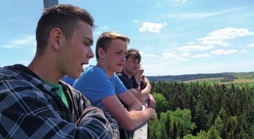 25,5 m, ke které vede 118 schodů.