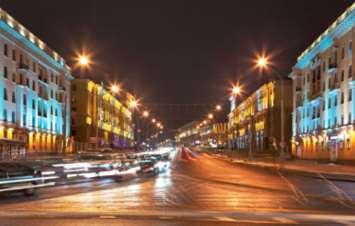Veřejná a komerční osvětlení Veřejné osvětlení tvoří v segmentu doprava a infrastruktura podíl spotřeby elektrické energie až 27%. Tuto zátěž nesou na svých bedrech většinou města a obce.