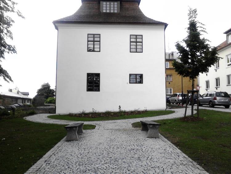 25371 / 8-1532 měšťanský dům č.p. 691 budova MUZEA parc.č. 204 st., k.ú. Bílovec-město, ul. Zámecká 5 malebná barokní architektura z poloviny 18.