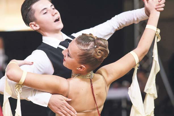 Pro nás je to zase zajímavý nástroj, jak už na gymnáziu navázat kontakt se zajímavými, perspektivními lidmi a v budoucnu s nimi třeba navázat spolupráci.