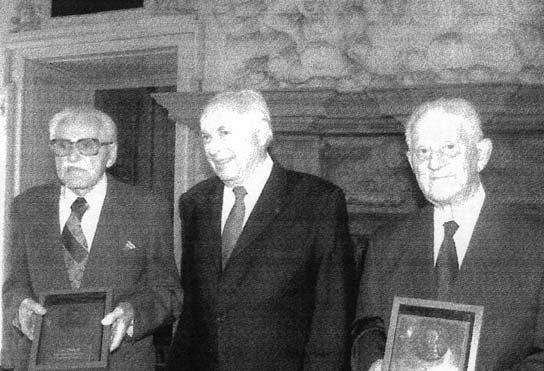 Za Spolek lékařů v Plzni mluvil jeho předseda pan docent Václav Fessl. Jeho projev byl rovněž krásný, obsažný, perfektně dokumentovaný.