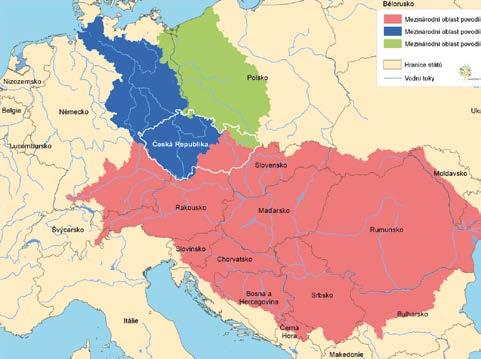 Základní hydrologické údaje ČR Česká republika se rozkládá na ploše 78 870 km 2 a žije v ní 10,6 miliónu obyvatel. Leží ve střední Evropě, v mírném klimatickém pásmu na severní polokouli.