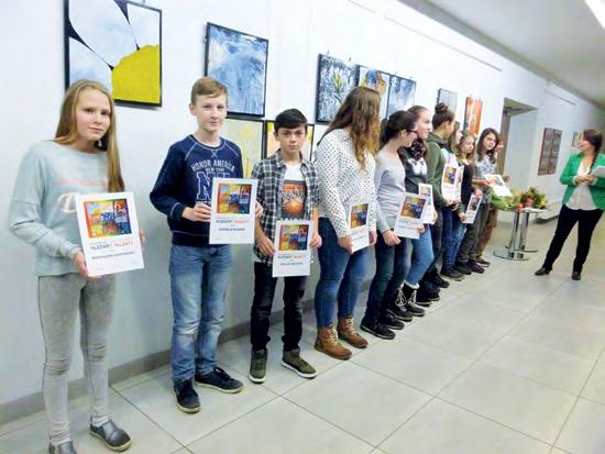 listopadu zahájena výstava prací, fotografií a jiných indicií, prezentujících život jedné z frýdlantských základních škol.