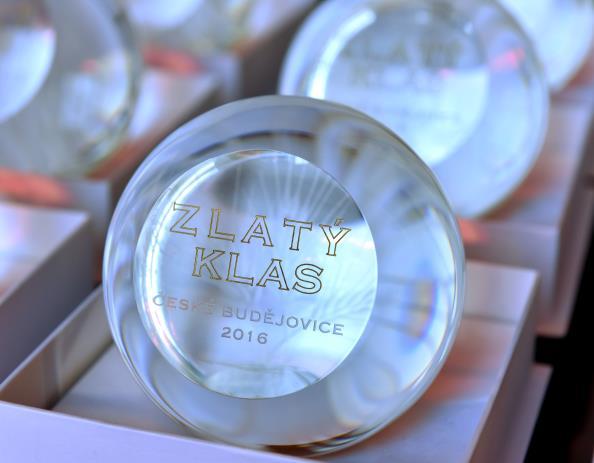 Práce pokračují také na rozšíření produktové nabídky o traktory s výkony mezi 40 70 koňmi a v roce 2017 lze očekávat modernizaci stávajících modelových řad, které budou doplněny o modernější a