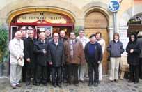 11 i smutné. Závěrečné vystoupení Chorale de Mions, jehož členové si pro nás připravili překvapení a zazpívali česky píseň Frére Jacques, patřilo k tomu veselému.
