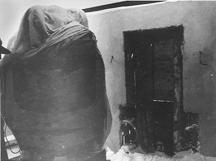 Technologie pro dálkoměrnou observaci UDZ byla umístěna v prostoru observačního stanoviště 3ex v roce 1986. Pro měření byl používán laserový dálkoměr LD-3 sovětské výroby.