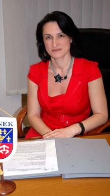 Slovo starostky informace z radnice Vážení spoluobčané, již podruhé se setkáváme na stránkách našeho Zpravodaje, který má za úkol všechny informovat o dění ve městě, na úřadě, na úseku kultury,