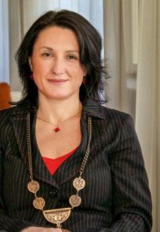 osobnost měsíce zábava a volný čas Ing. Radka Krištofová, 42 let, starostka města fulneku Jaké bylo Vaše dětství, kde jste vyrůstala a jak na něj vzpomínáte?