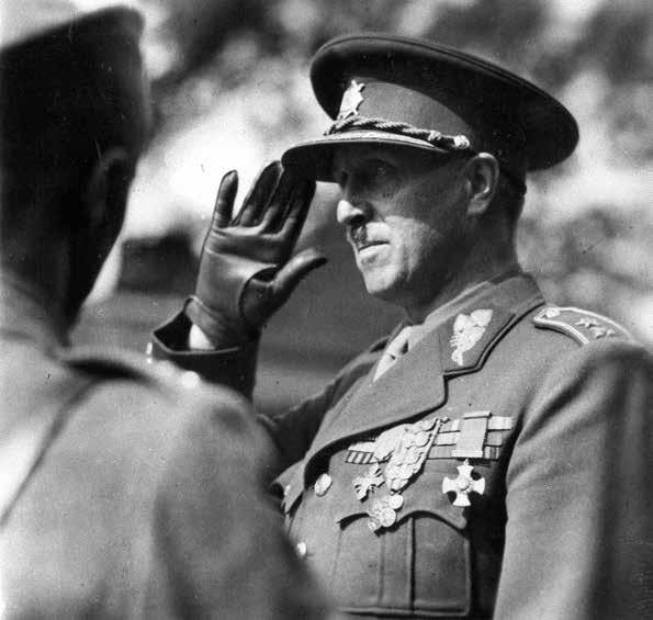 300 materiály Brig. gen. Karel Kutlvašr, velitel Vojenského velitelství Velké Prahy Bartoš po skončení povstání. Archiv autora.