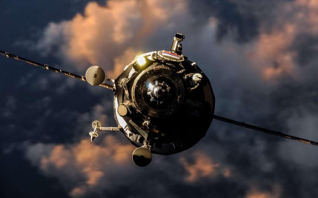 23.7.2014 Nákladní loď Progress M-24M Start: 21:44 UT / Sojuz-U Připojení k ISS: 24.7. v 03:31 UT (Pirs) 2,3 tuny zásob pro další provoz stanice, palivo a přístroje pro vědecké experimenty.