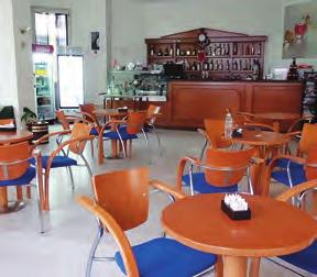 slunečník/pokoj) zastávka místní dopravy 20 m VYBAVENÍ: recepce trezor zdarma výtah aperitiv bar restaurace fitness venkovní bazén se sladkou vodou lehátka zdarma WiFi ve společných prostorách zdarma