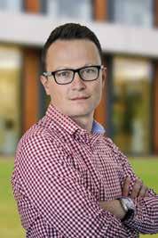 Kontaktní údaje Jan Kubíček, Director, Strategic Partnerships, ČSOB Jan se dlouhodobě věnuje rozvoji inovativních platebních služeb a stojí za vznikem platebního řešení ČSOB pro veřejnou dopravu,