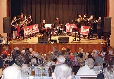 Po úvodním slovu pana starosty se dalšího programu ujala skupina mladých muzikantů Junior Band z Pohořelic.