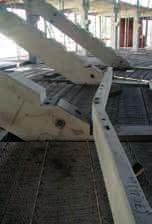 10 Stand girder with cuts for the placement of bench parts and its intersection with the floor structure Obr. 11 Lavice a vstupy s úložnou stropní konstrukcí z panelů PARTEK Fig.