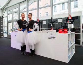 2013 15:00 MBPFW fashion stage, Pařížská, Praha 1 Prosíme o potvrzení Vaší účasti co nejdříve to bude možné, nejpozději však do 13. 9. 2013.