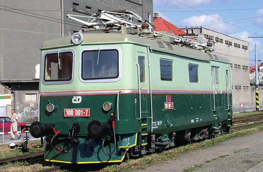 ZÁŘÍ 16. ZÁŘÍ Svatováclavská slavnost 147 Zvláštní parní vlak do Dobříše s vyhlídkovou jízdou do Malé Hraštice a zpět. Svatováclavská slavnost na zámku. 423.041, T 444.